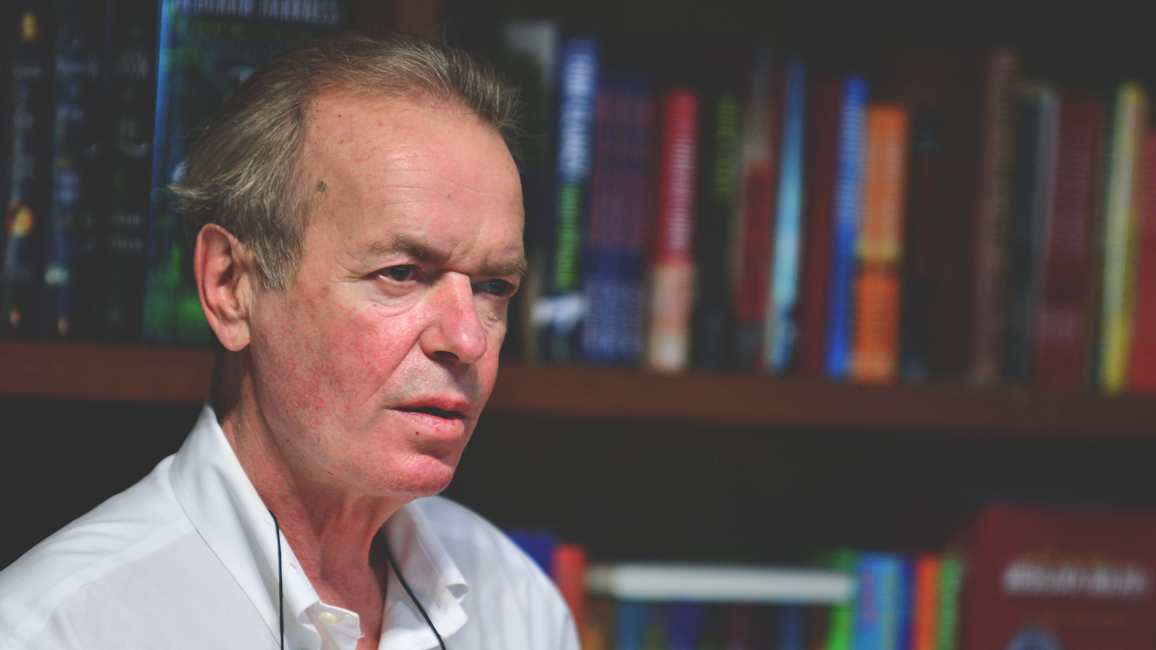 16 years ago, Martin Amis unwittingly encapsulated the problem with AI-generated writing