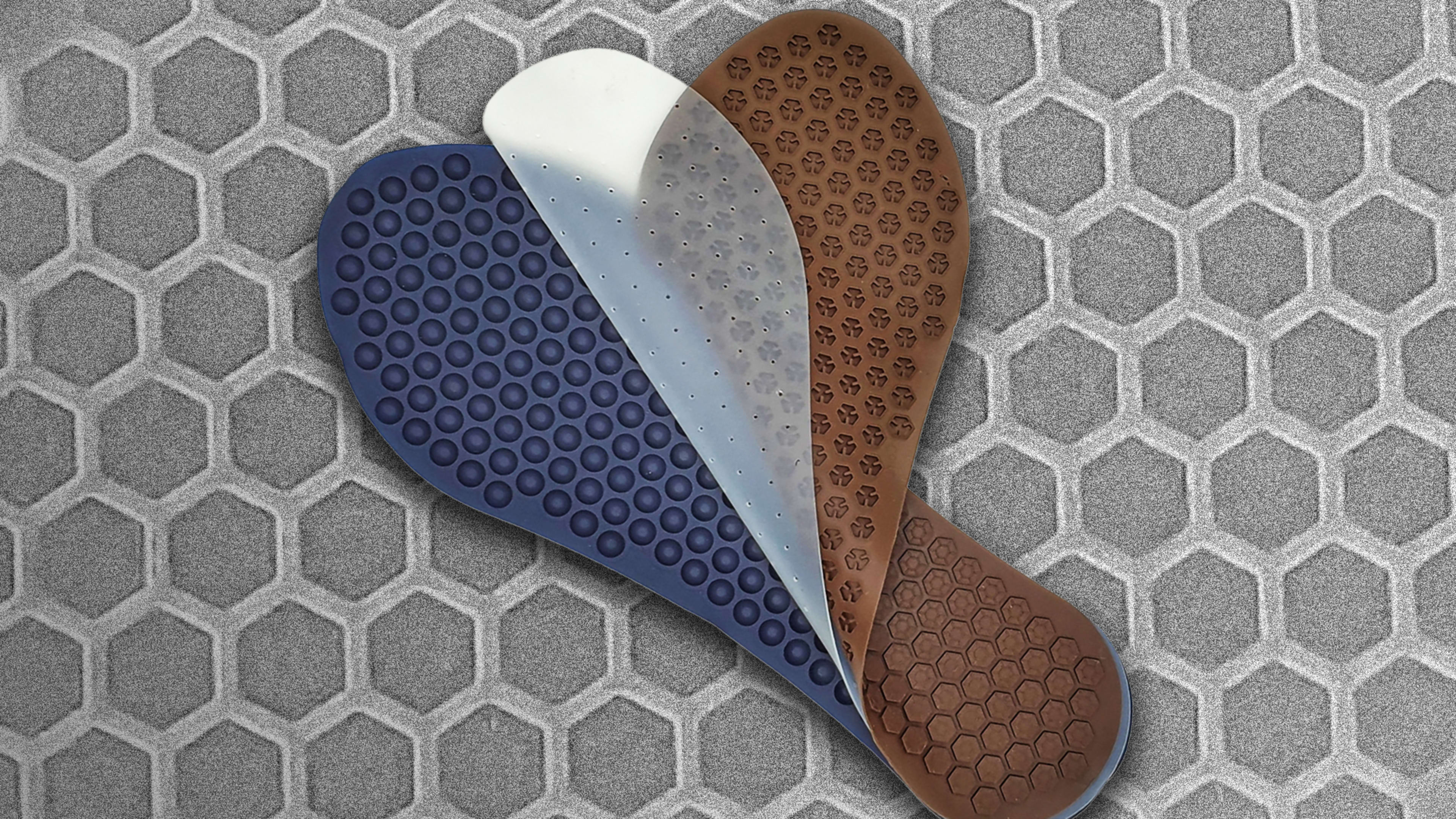 These high-tech insoles promise to cool your sweaty feet while you walk on puffs of air