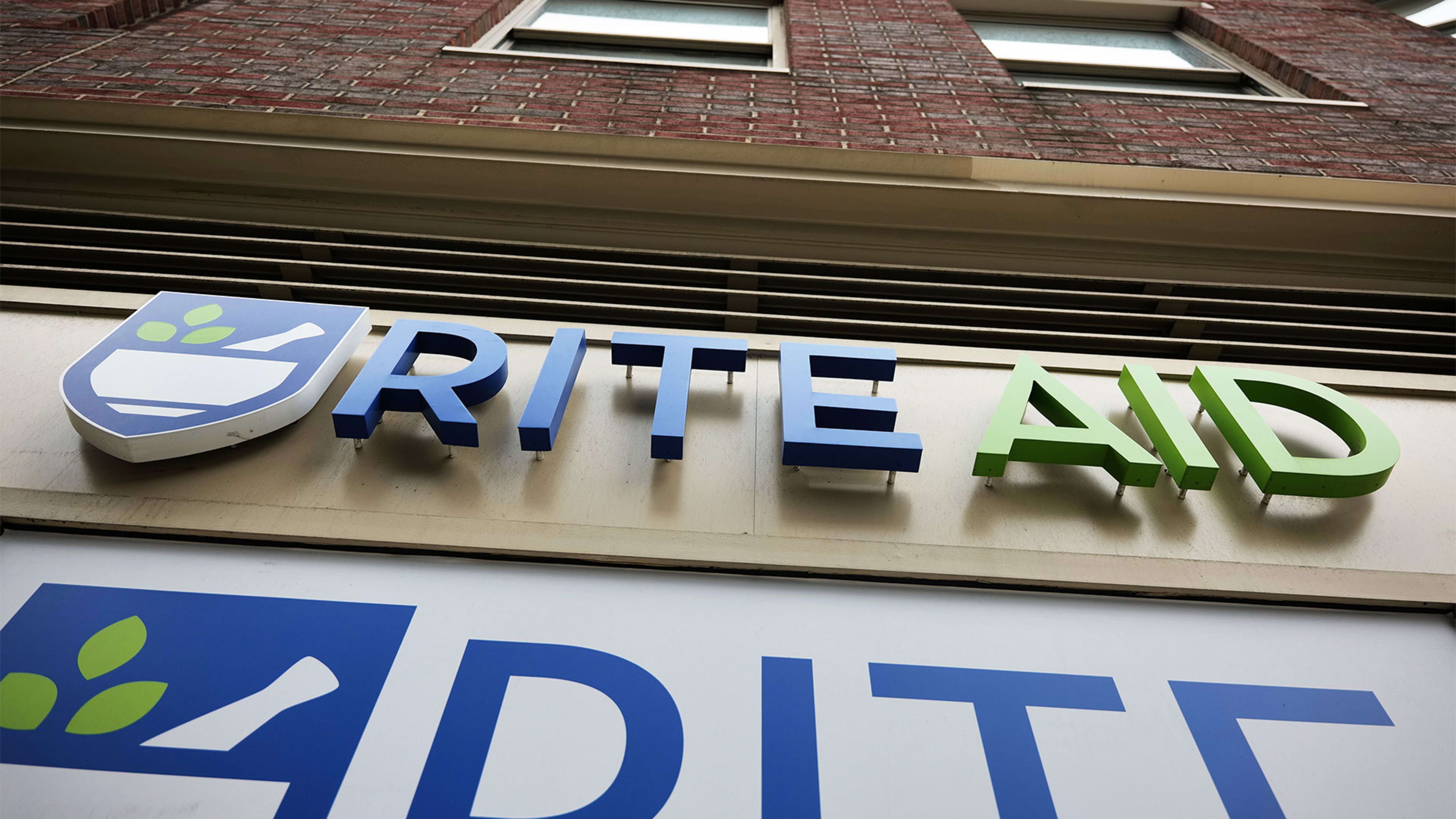 Rite Aid bankruptcy is yet another sign that the big chain pharmacy model is broken