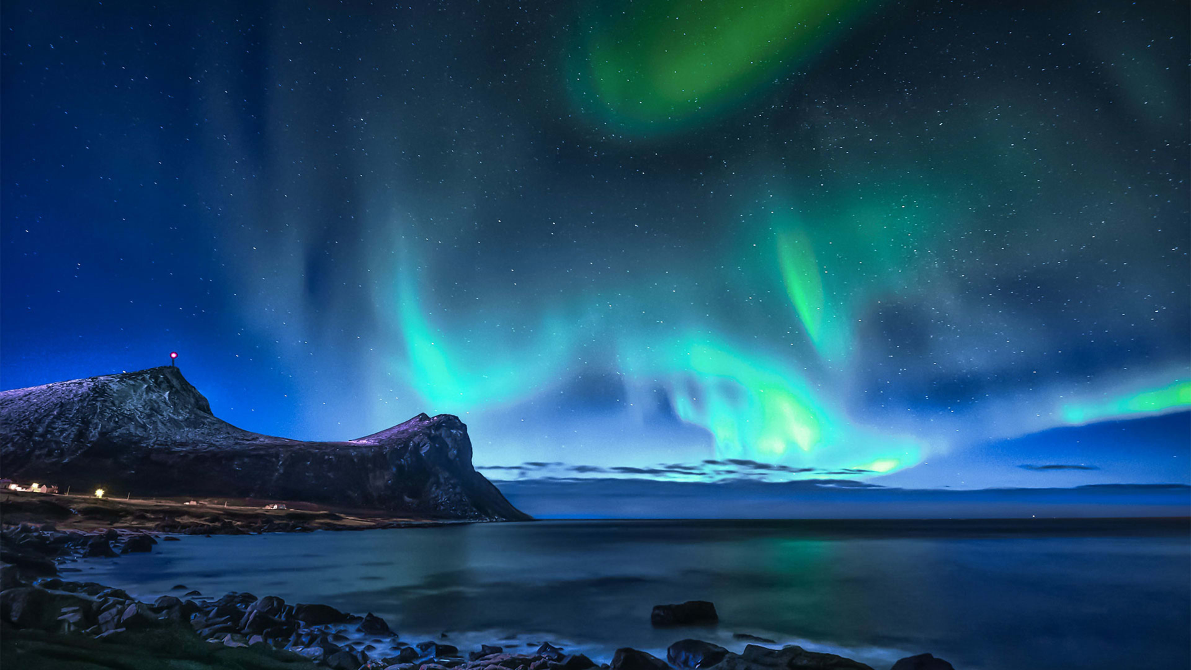 Aurora borealis watch: How to see northern lights in 12 states tonight