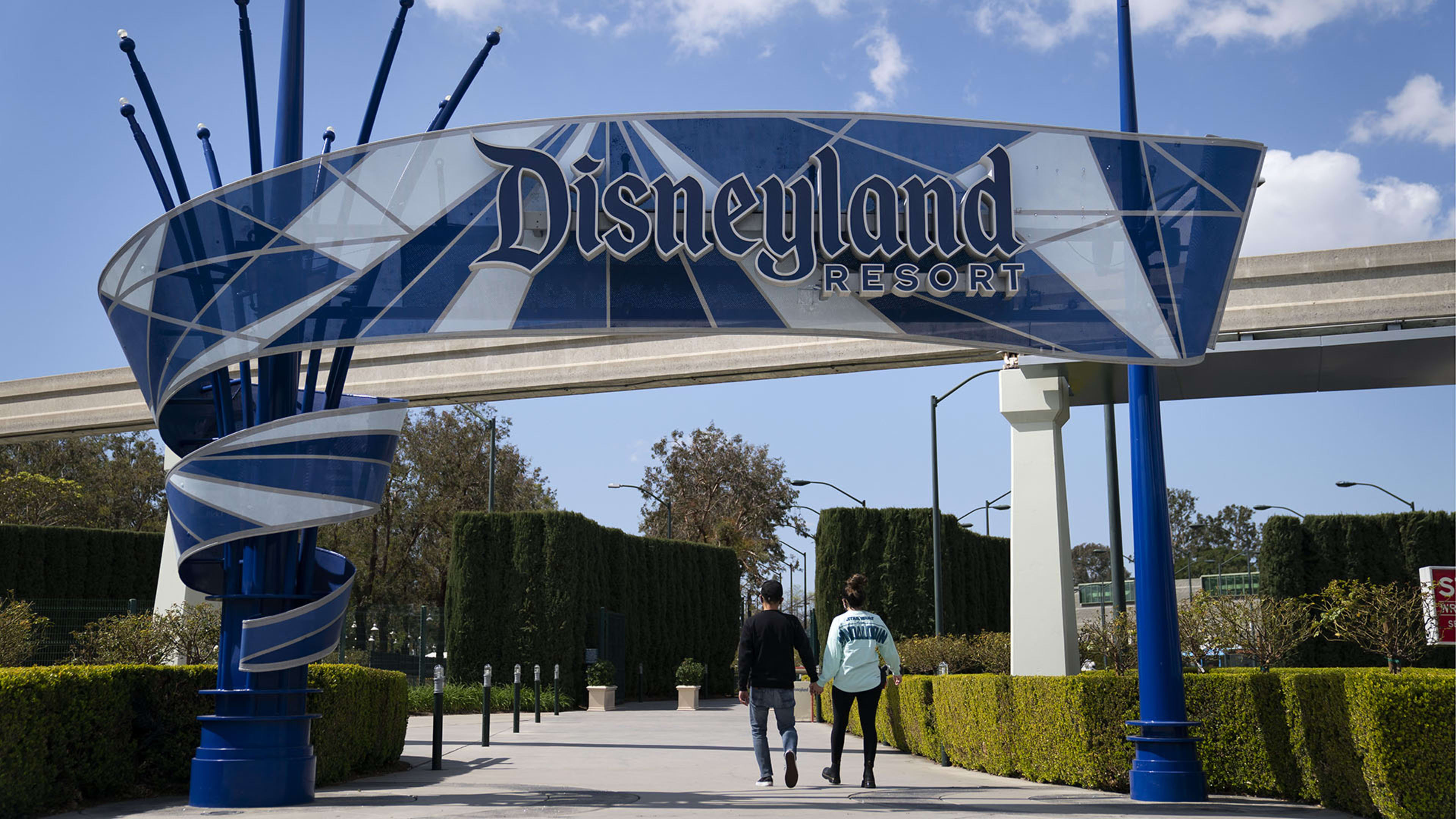 Immersing yourself in ‘Frozen’ or ‘Zootopia’ may soon be possible at Disneyland in California