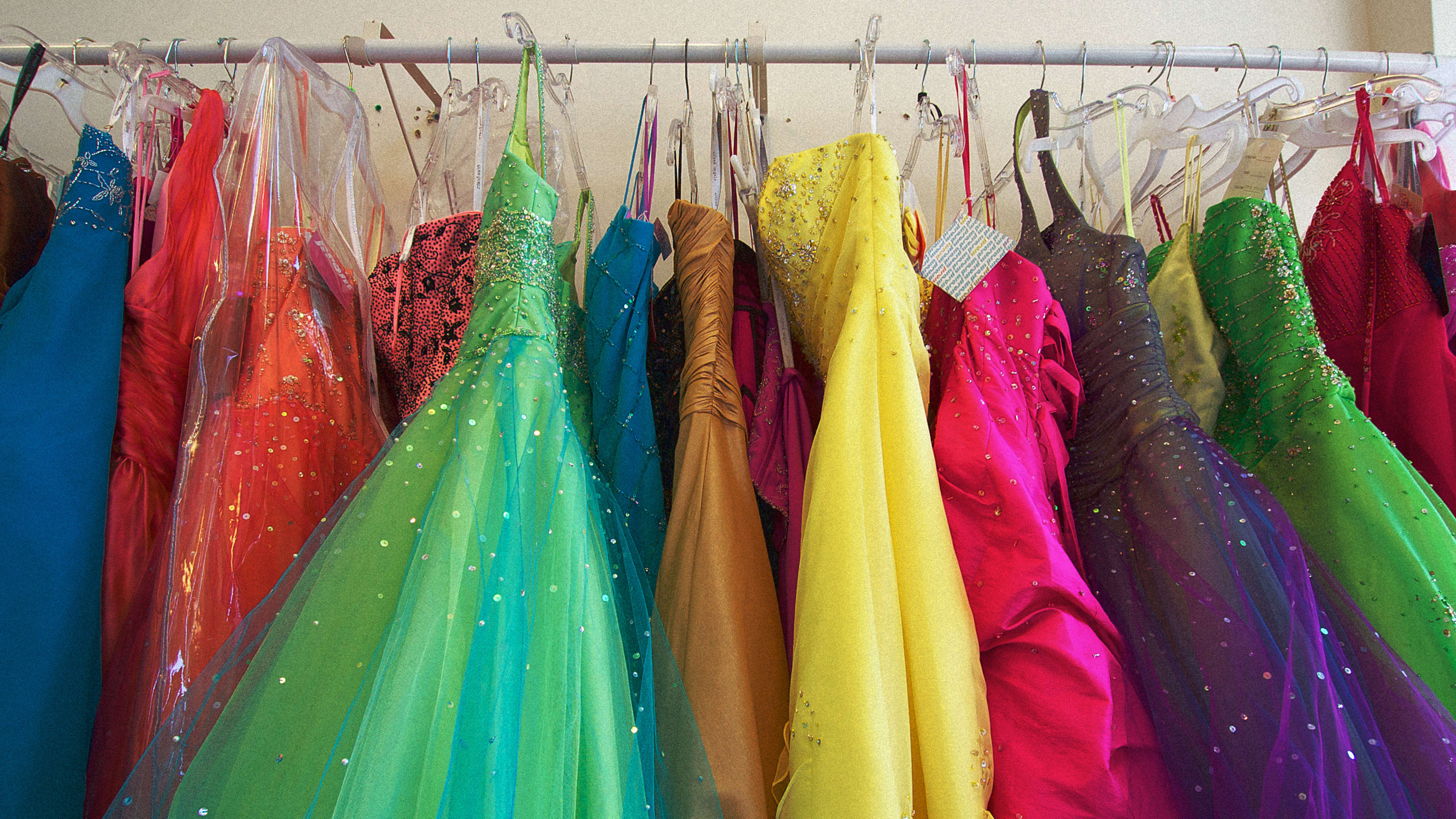 Athens Boutiques Best Dresses for Prom