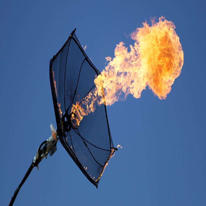 When Meteors Streak Across The Sky, This “Fireball Coordinator” Swings ...