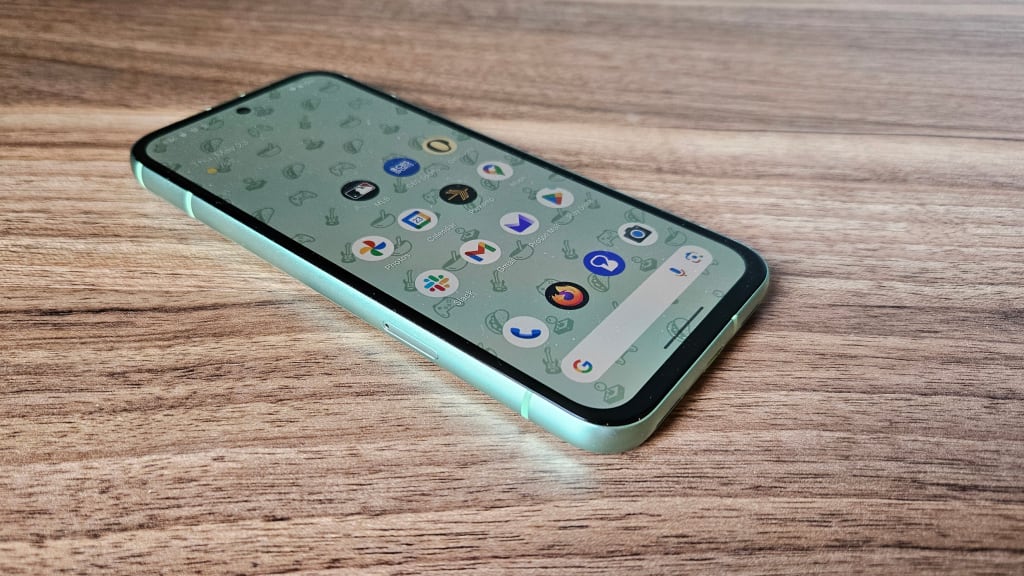 Google Pixel 8a review: a smartphone trapped between 2 worlds