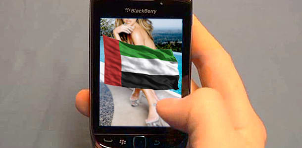 UAE's BlackBerry Services and Porn Ban a Boon to Steve's iPhone - Fast