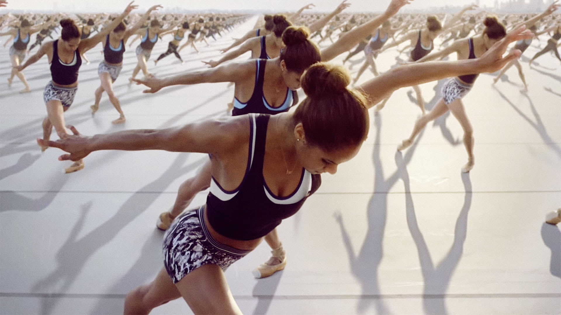 Armies Of Stephen Curry And Misty Copeland Clones Train In New Under Armour Campaign Fast Company 7093