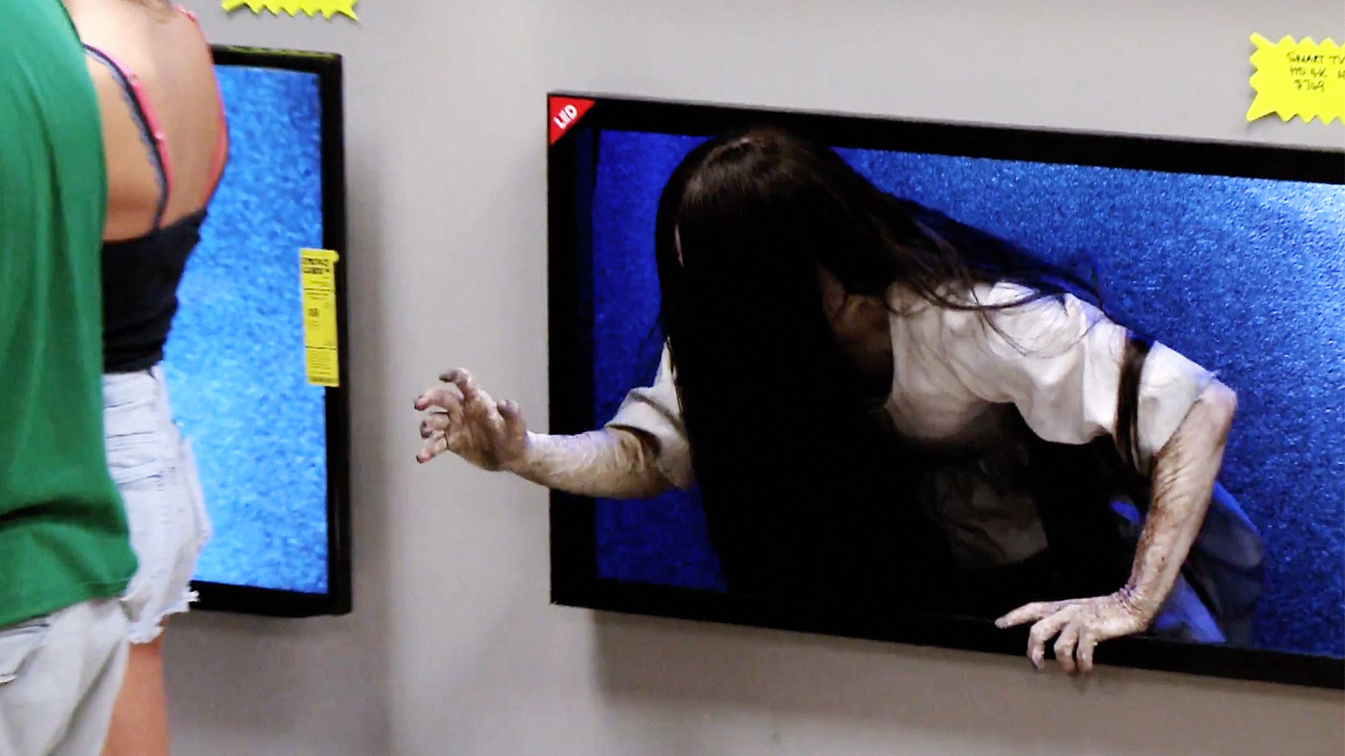 Tv Rings Scared This Is How The Girl From