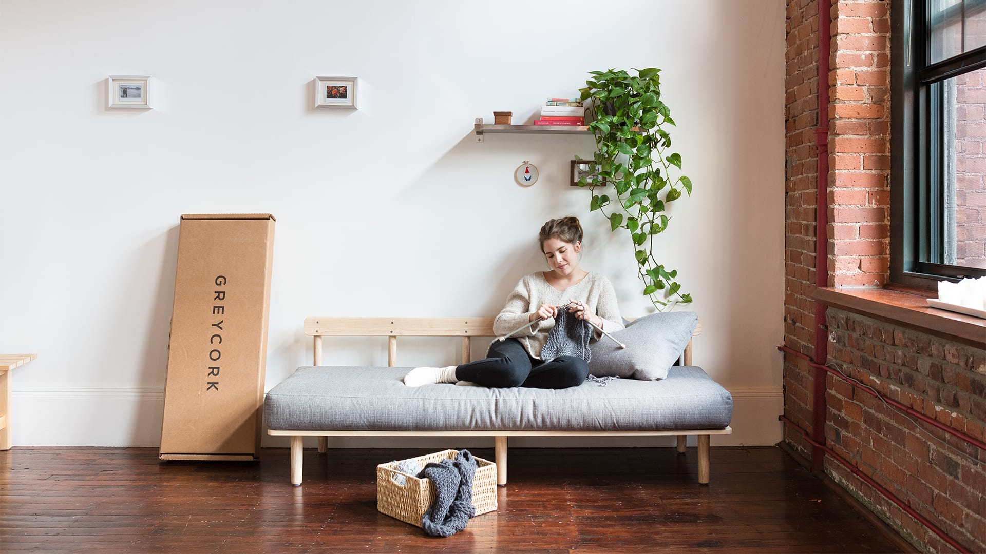 Flat pack furniture manufacturers discount