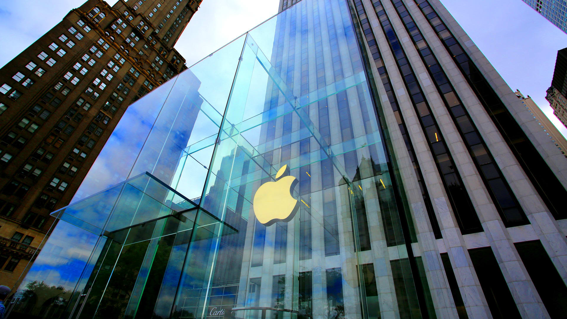 Big Tech lobbying spree Here's how much Apple, Amazon, and others gave