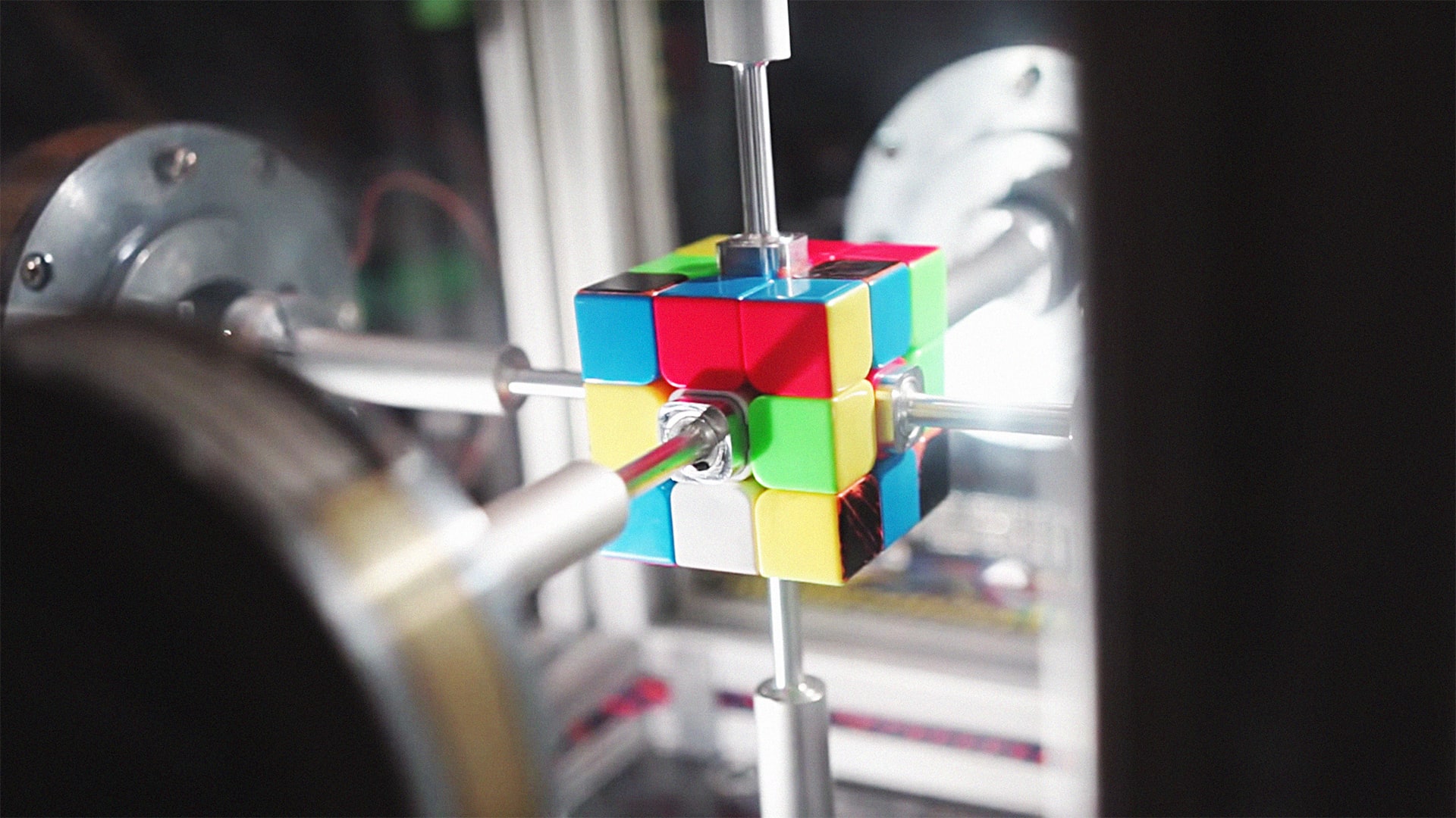 A robot just solved a Rubik's cube puzzle in 0.38 seconds - Fast Company