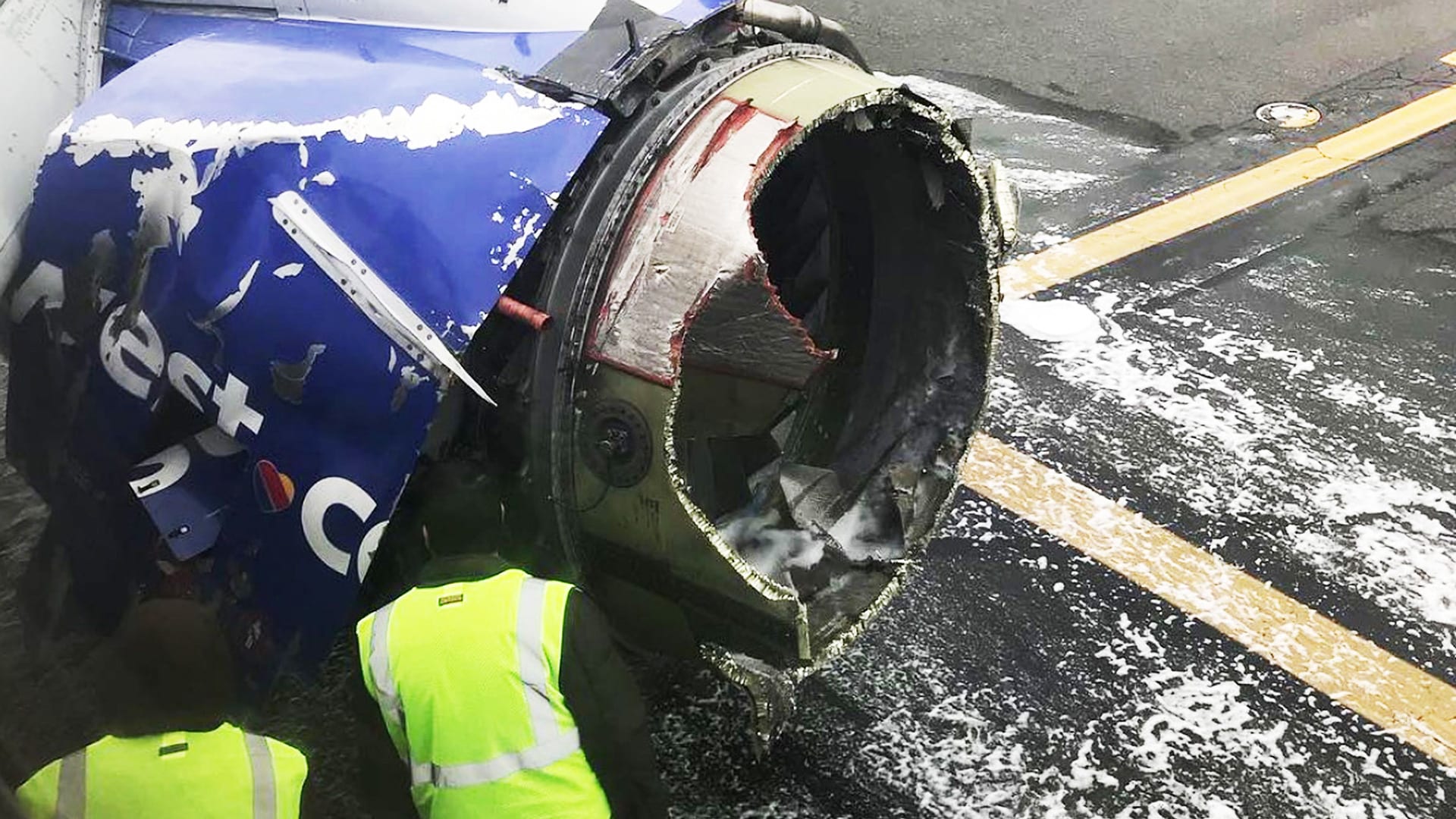 Southwest Airlines Accident Terrifying Images And Video Surface After Engine Explodes Fast