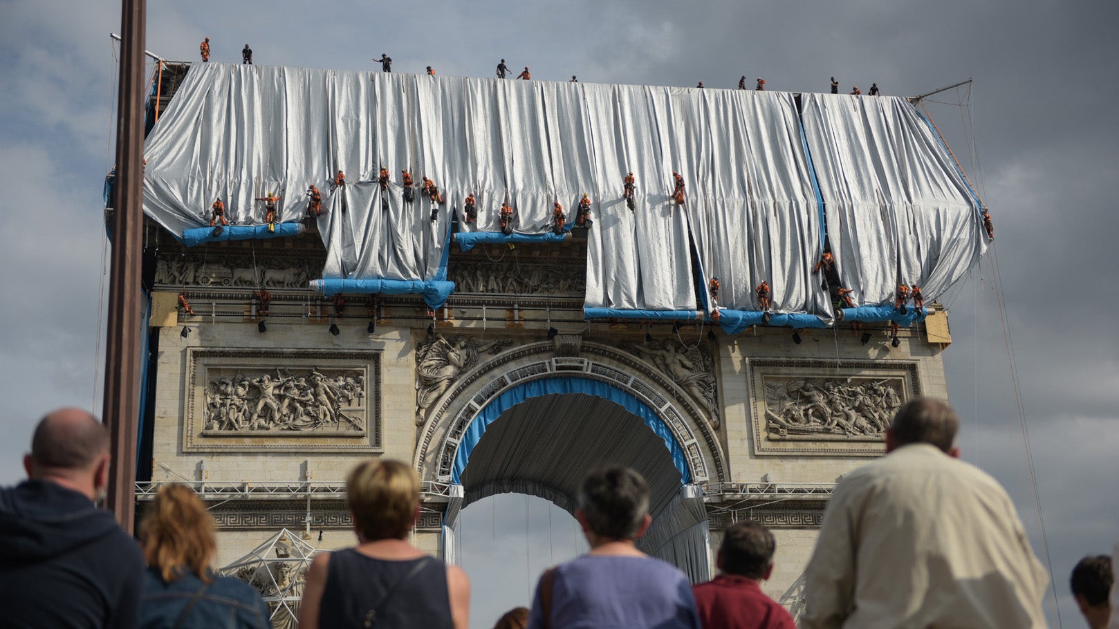 Presse-papier En Verre - Arc De Triomphe Paris - Vintage "dans Son Jus"