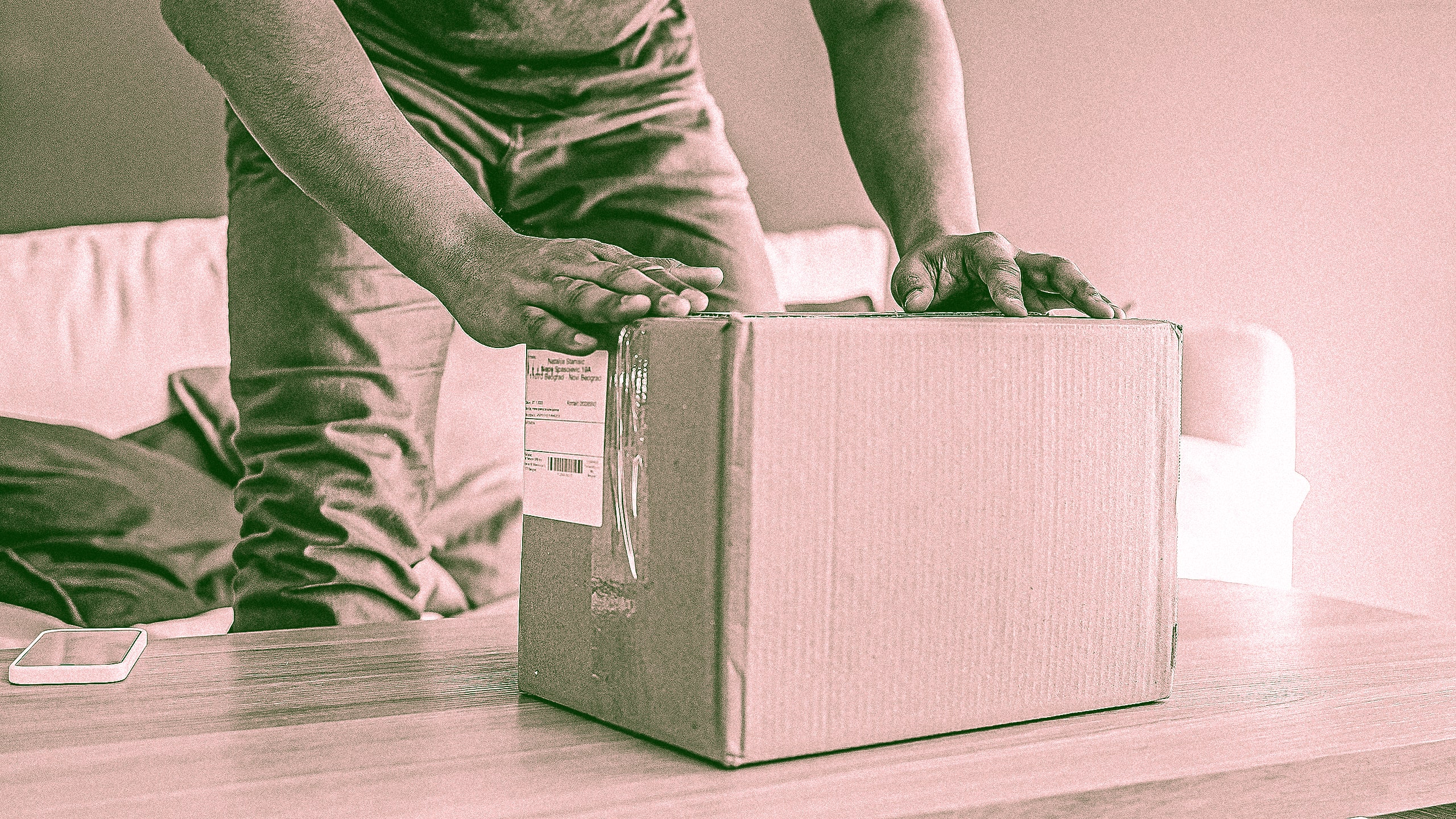 Amazon, H&M, Macy's, and others add fees to online shopping returns