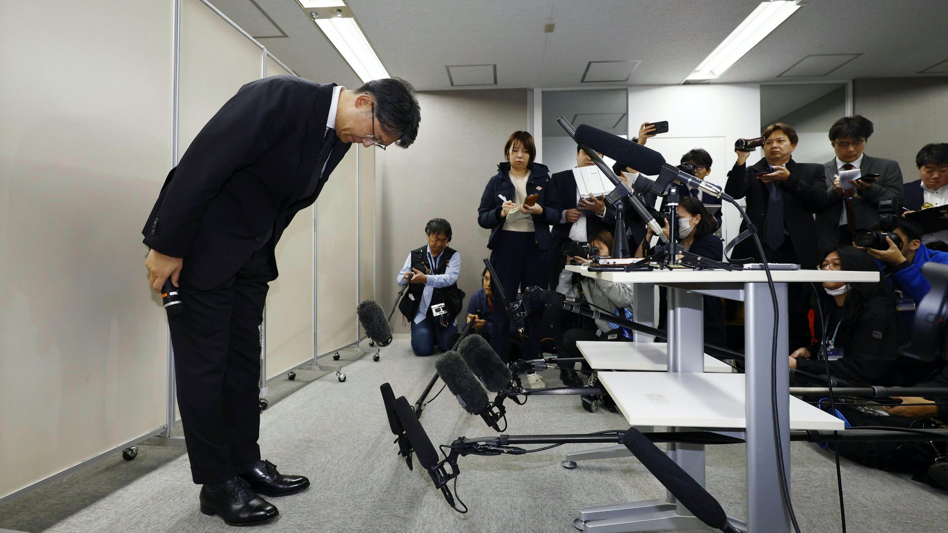 Yuzuki Apologizes Again Japanese Contextualizing the Controversy