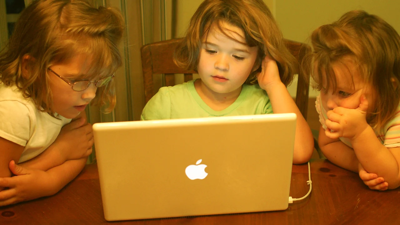 Giving Kids Computers Doesn't Help Them In School At All - Fast Company