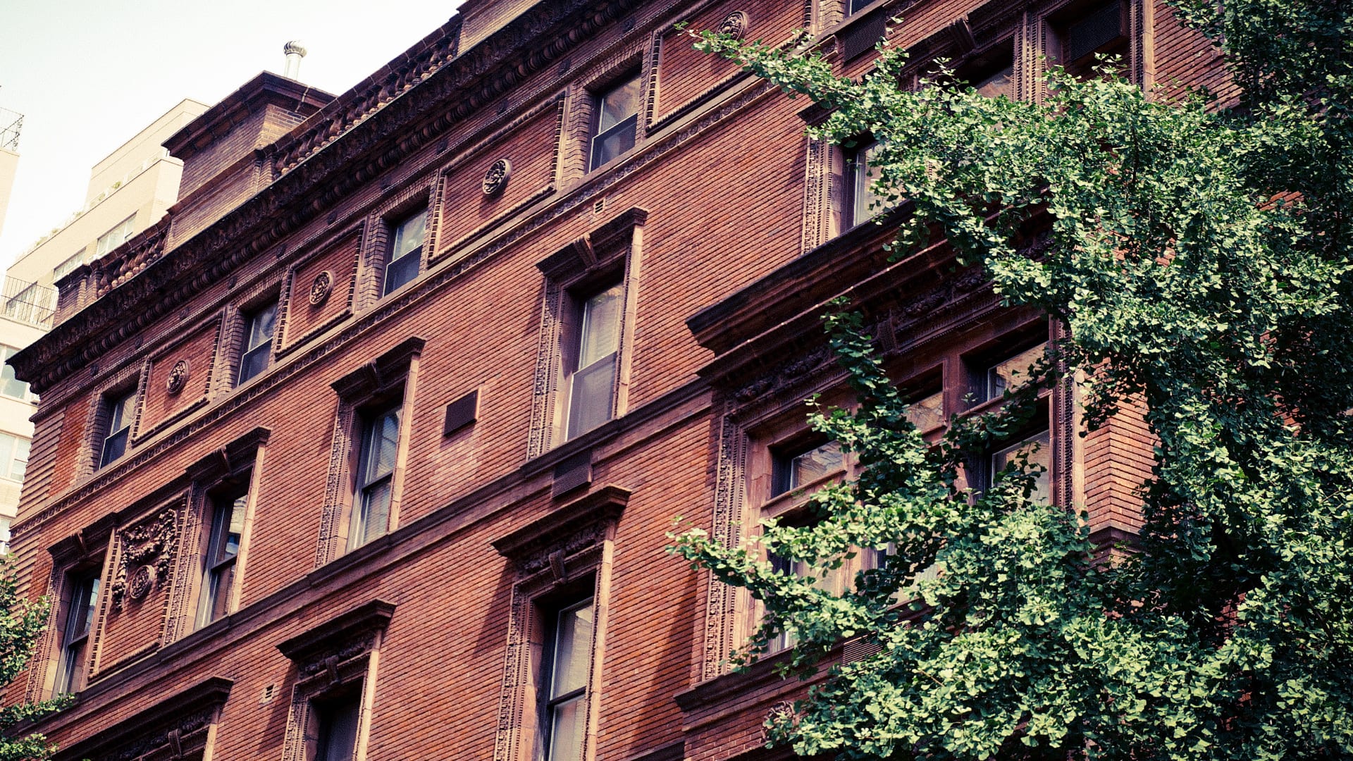 A Social Network For City Buildings, So Neighbors Can Organize