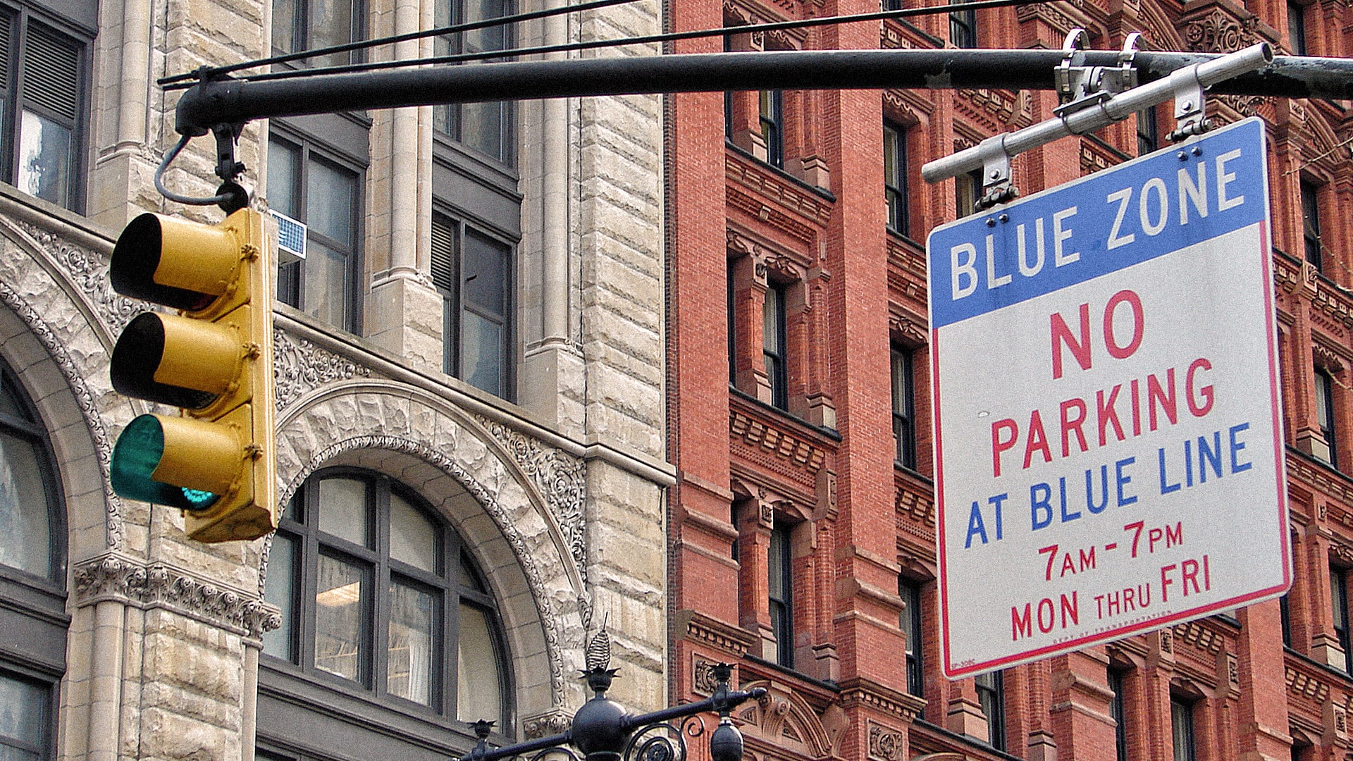 How Your Car Can Find You A Parking Spot Without Circling The Block
