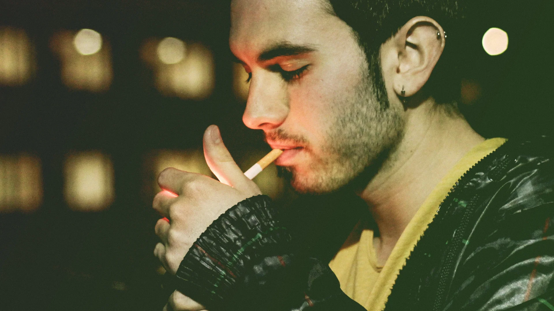 facebook social cigarettes HD cigarette wallpapers Kids are being sold cigarettes