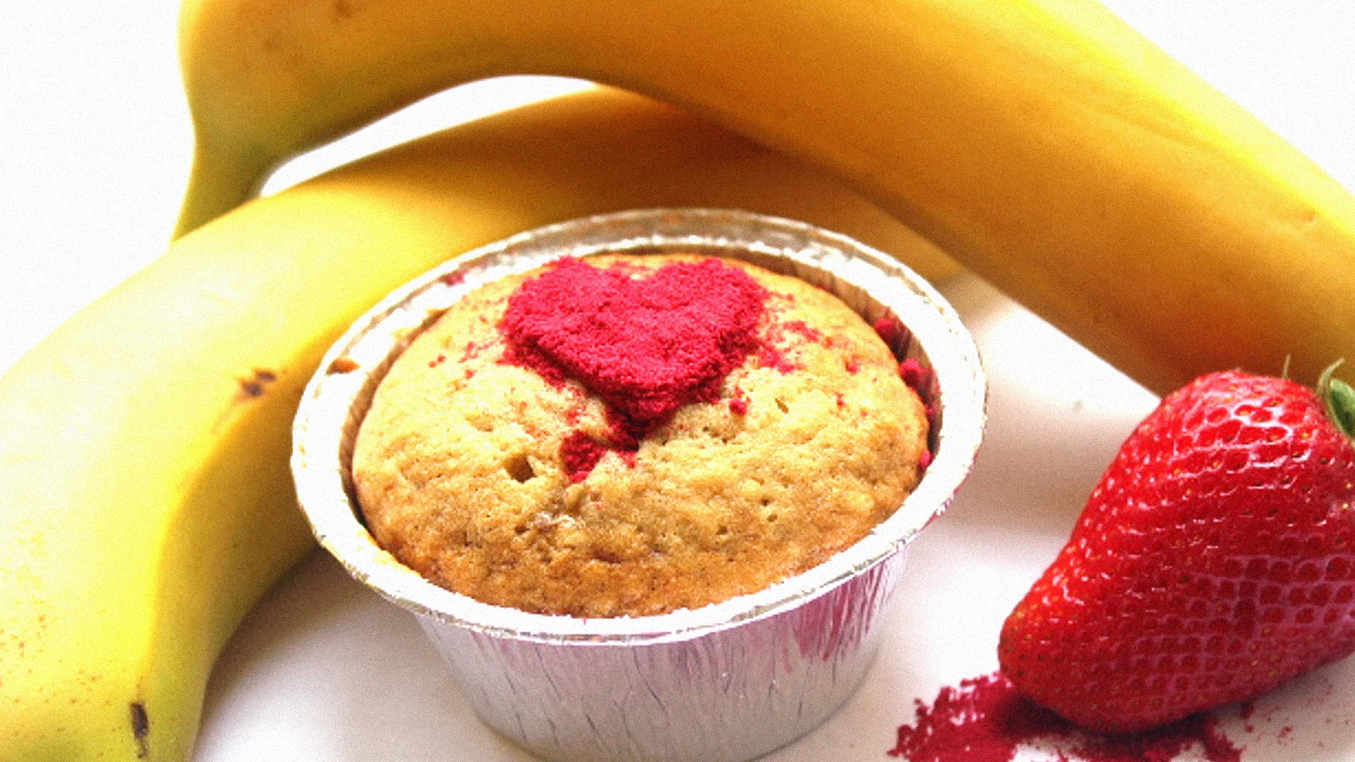 This Startup Turns Almost-Expired Fruit Into Tasty Nutritional Powder To Fight Hunger