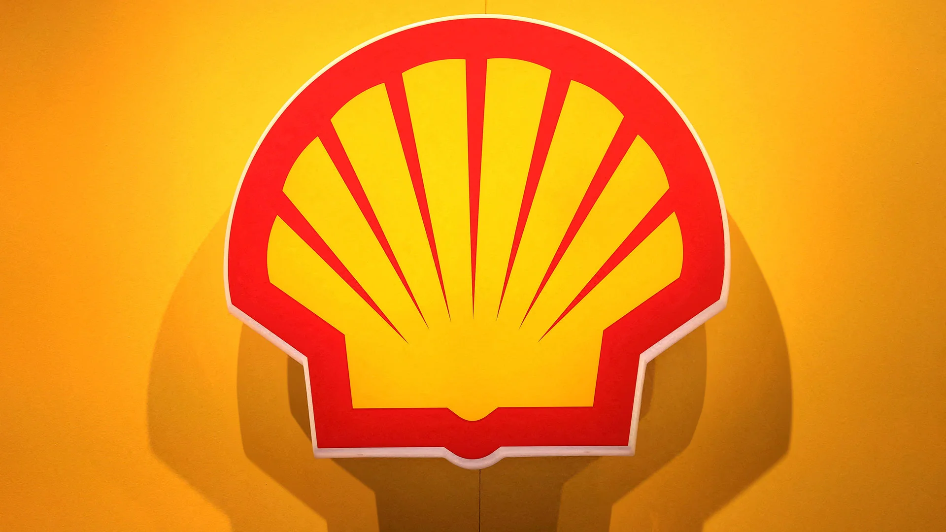 Hurricane Helene prompts evacuations of Gulf Coast energy facilities ...