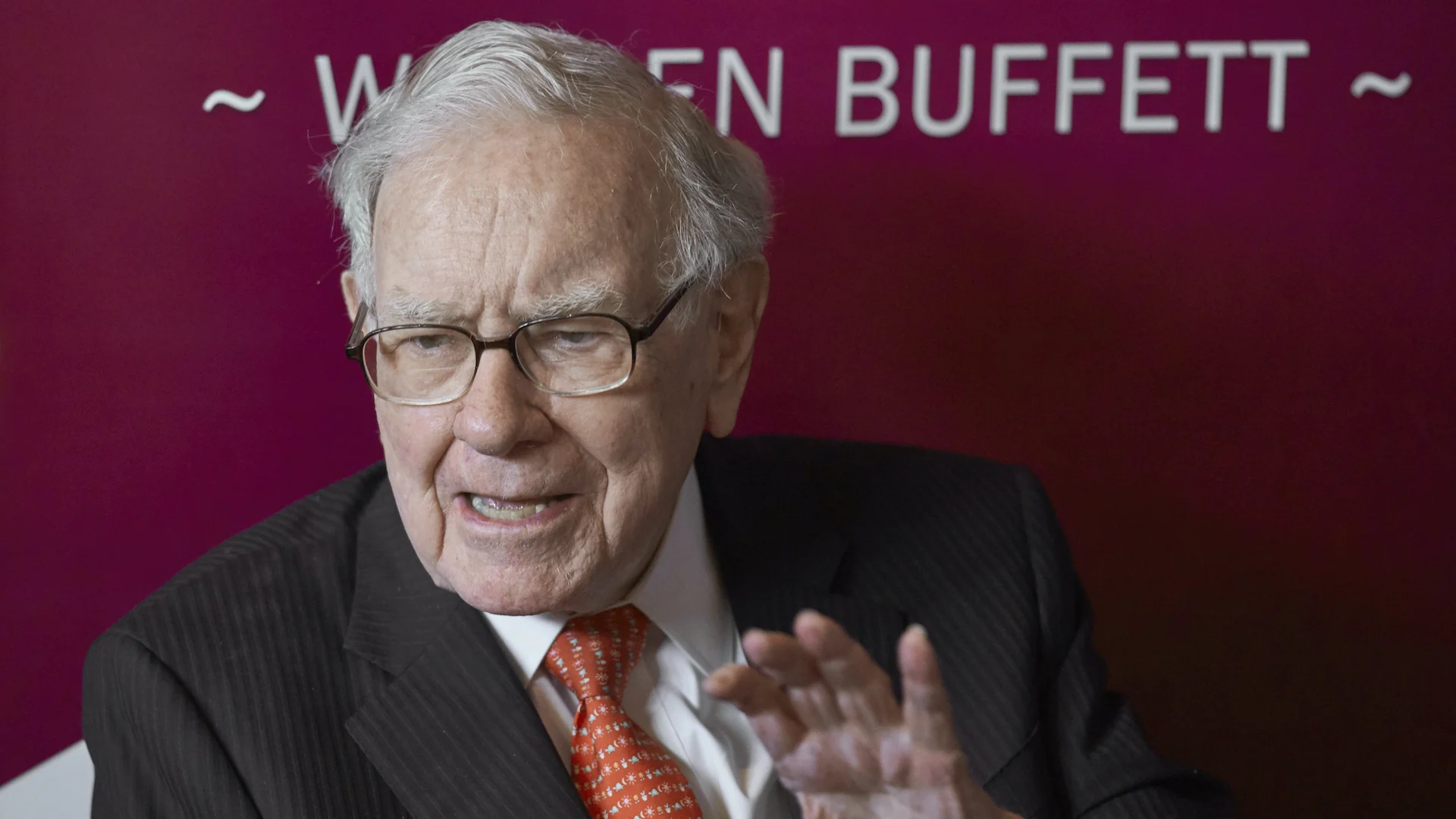 Warren Buffett buys rest of Berkshire Hathaway Energy