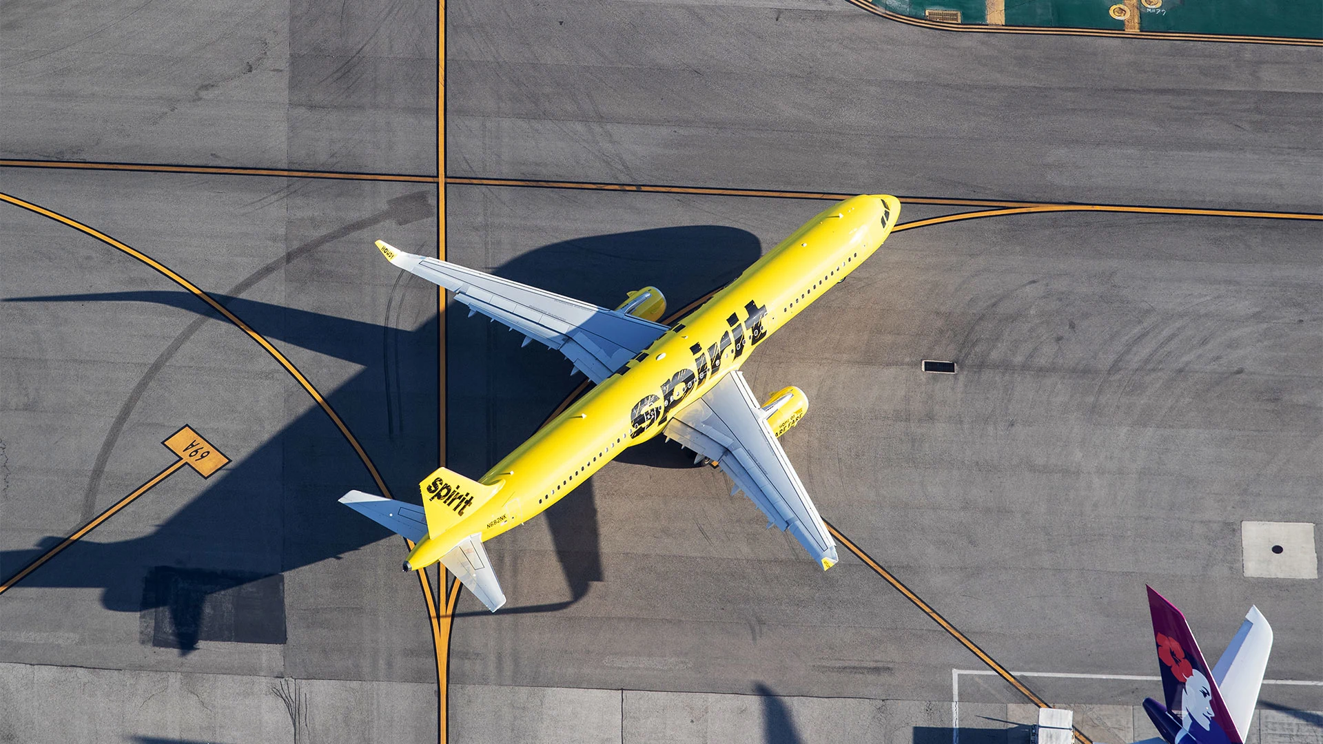 Spirit Airlines stock price takes a nosedive after report of possible bankruptcy. What’s happening with the low-cost airline?