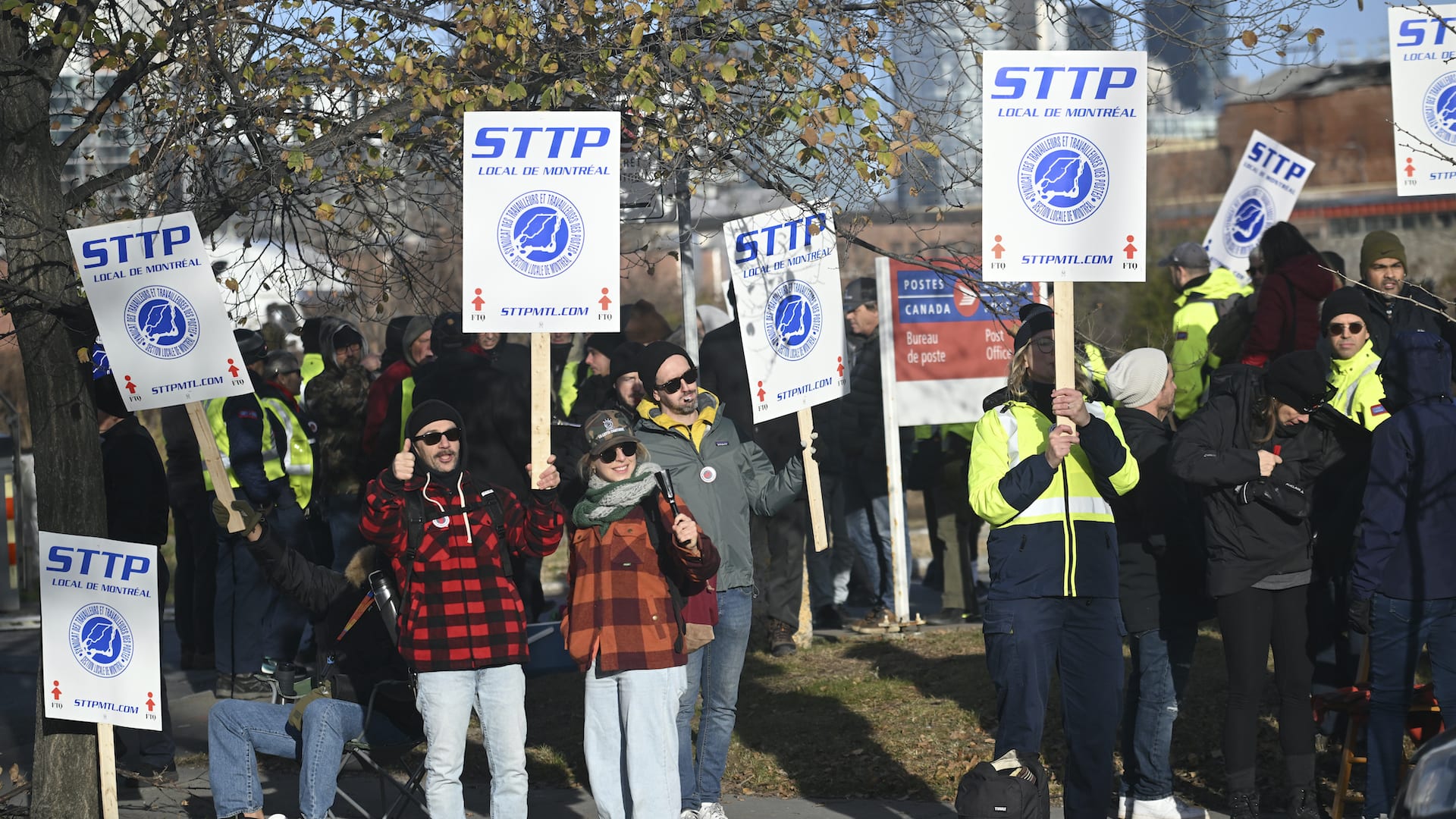55 000 canadian postal service workers go on strike fast company