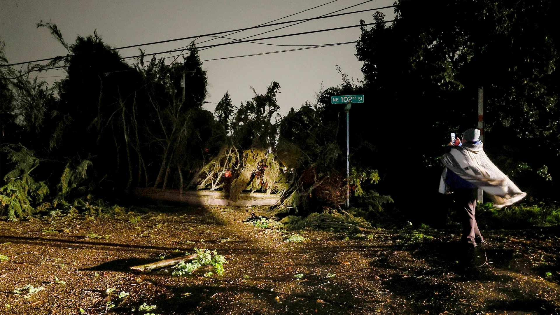 Washington, Oregon and California hit with bomb cyclone - Fast Company