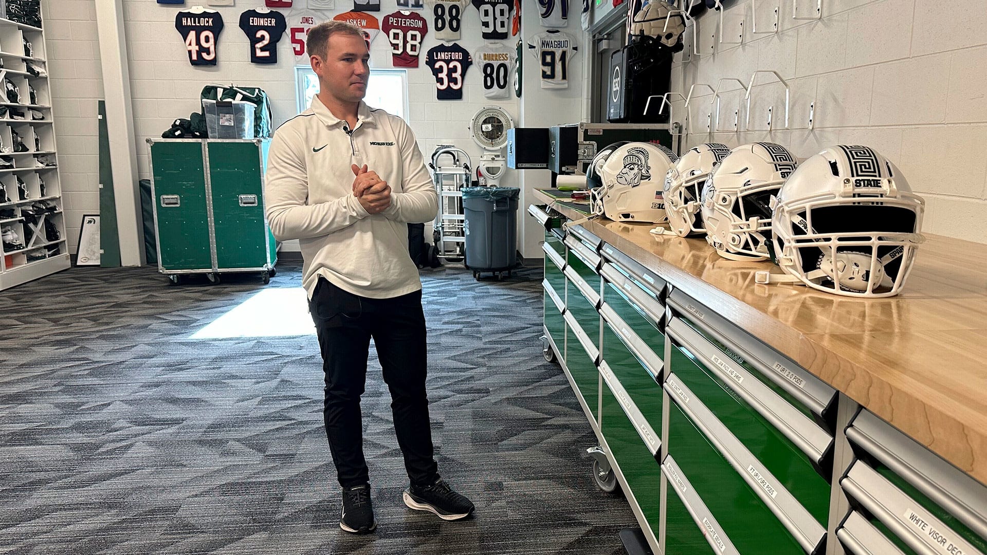 3D-printed earhole covers for football helmets are helping players hear ...