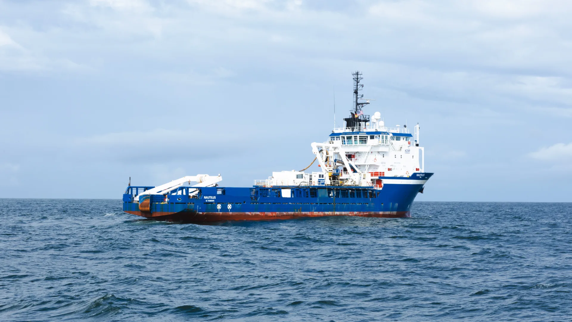 7 miles off the Oregon Coast, scientists are about to start harnessing power from the ocean’s waves