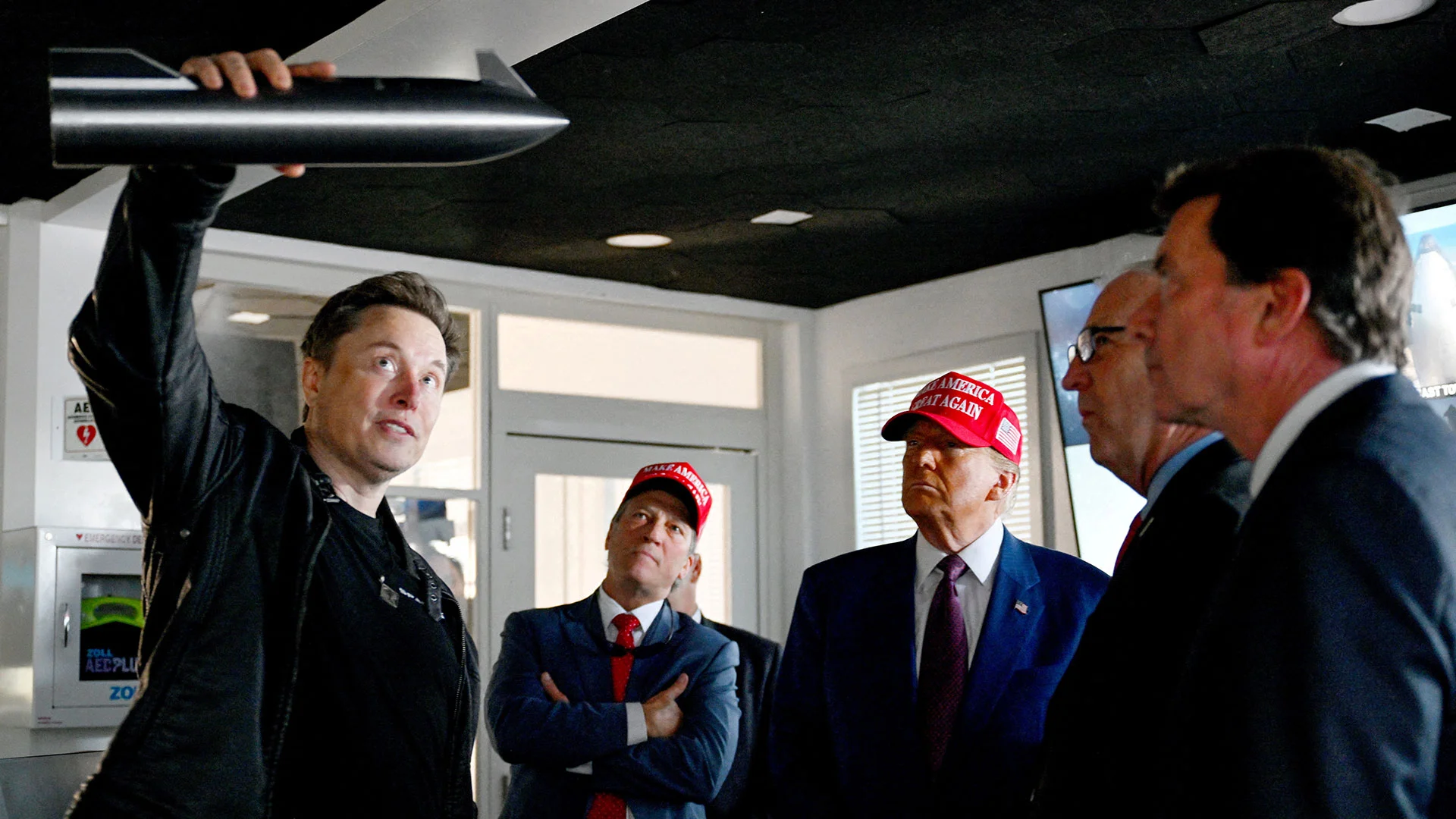 SpaceX the top contender to build Trump’s missile shield - Fast Company
