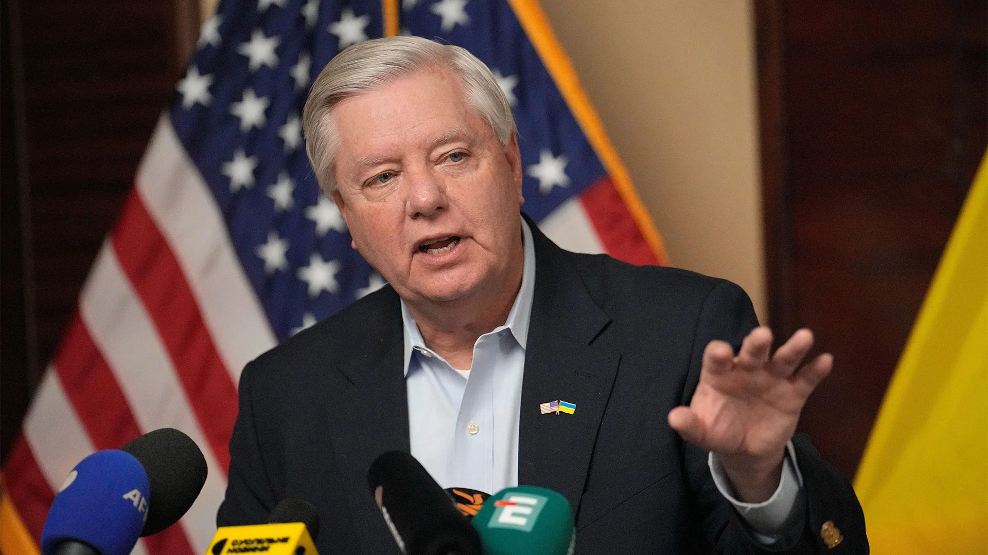 Lindsey Graham dead at 71 after 'brief illness,' his office says - Fast ...