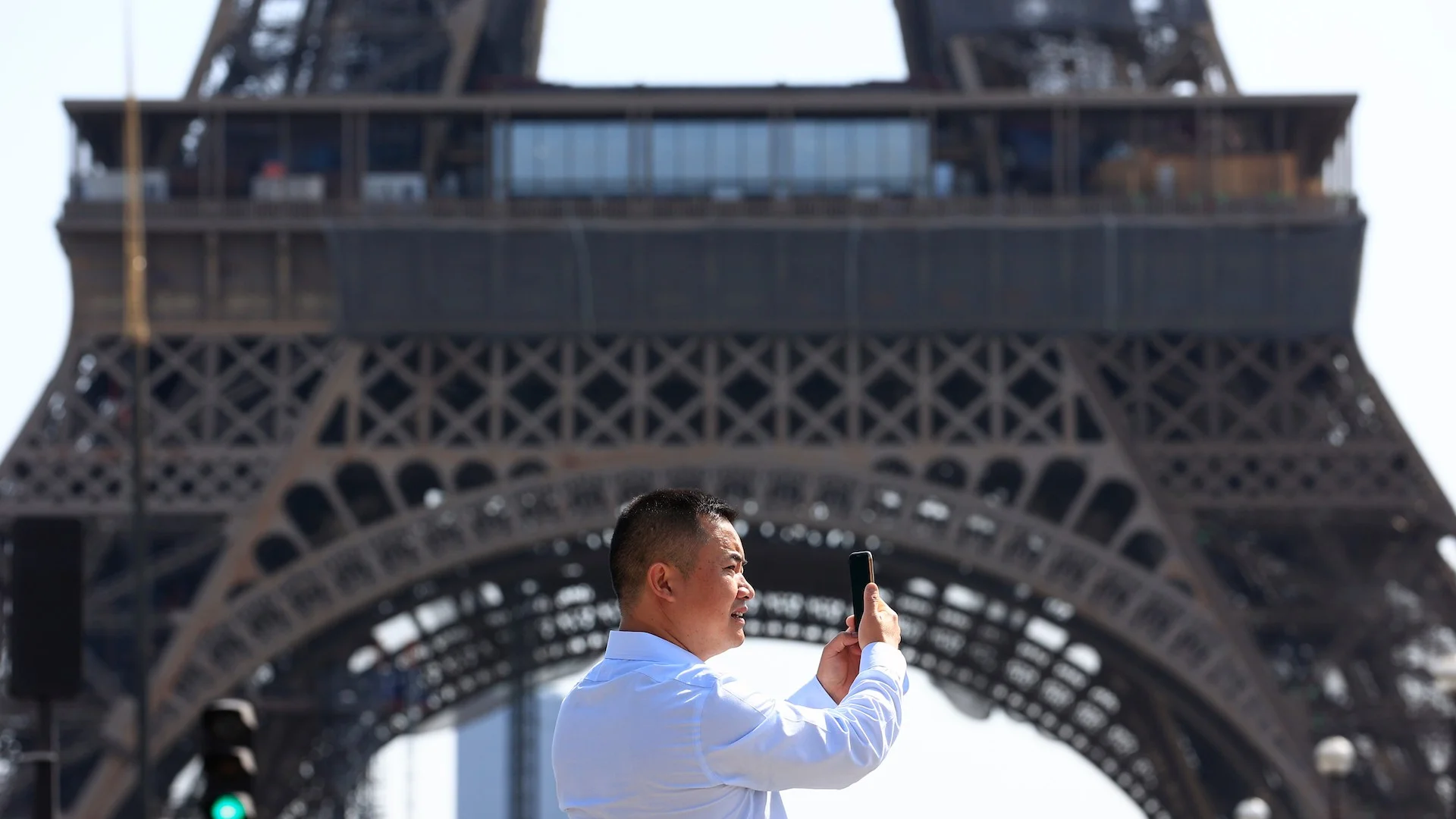 France bans unsolicited telemarketing calls, adding hefty fines - Fast ...
