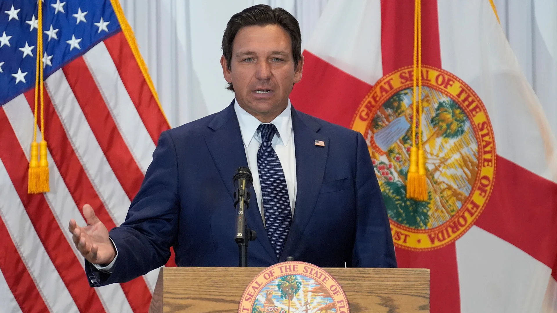 Florida ban on social media accounts for kids can now be enforced ...