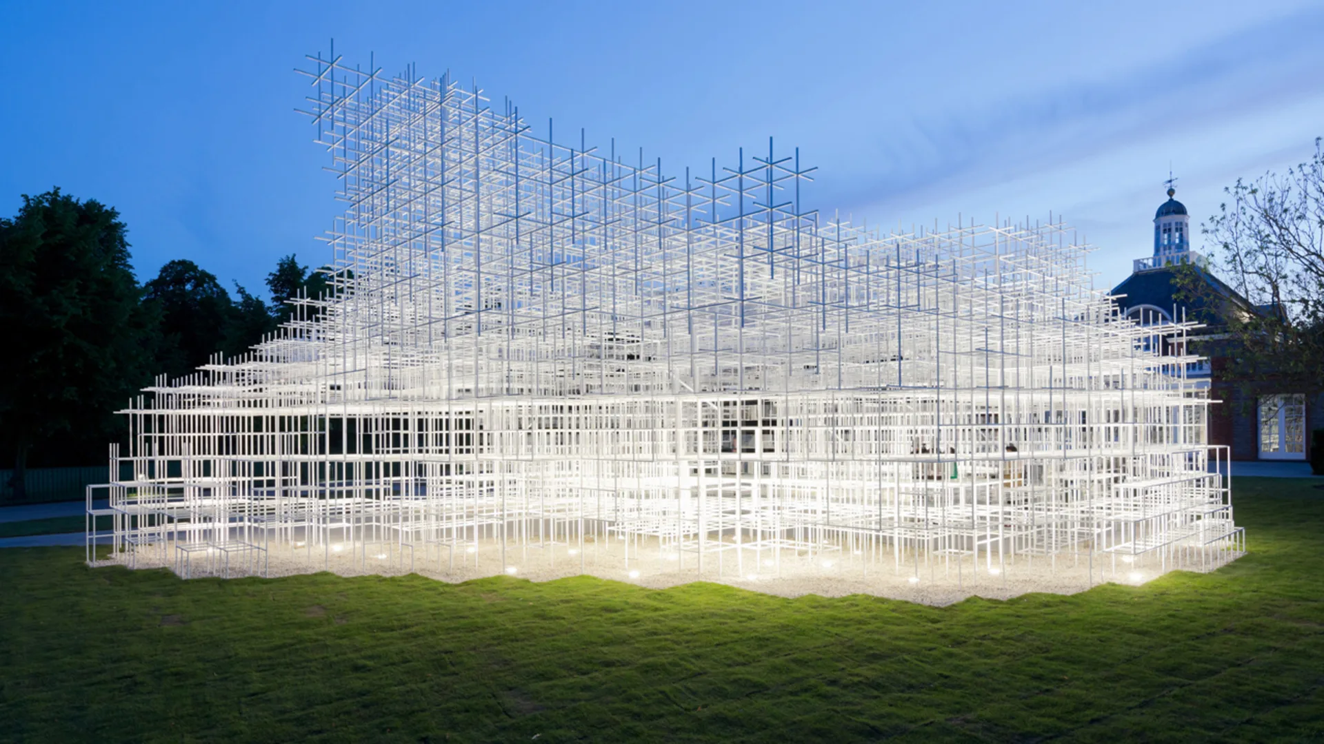 Neubau Welt Stefan Gandl ステファン・ギャンドル Neubau Welt Stefan Gandl ステファン・ギャンドル