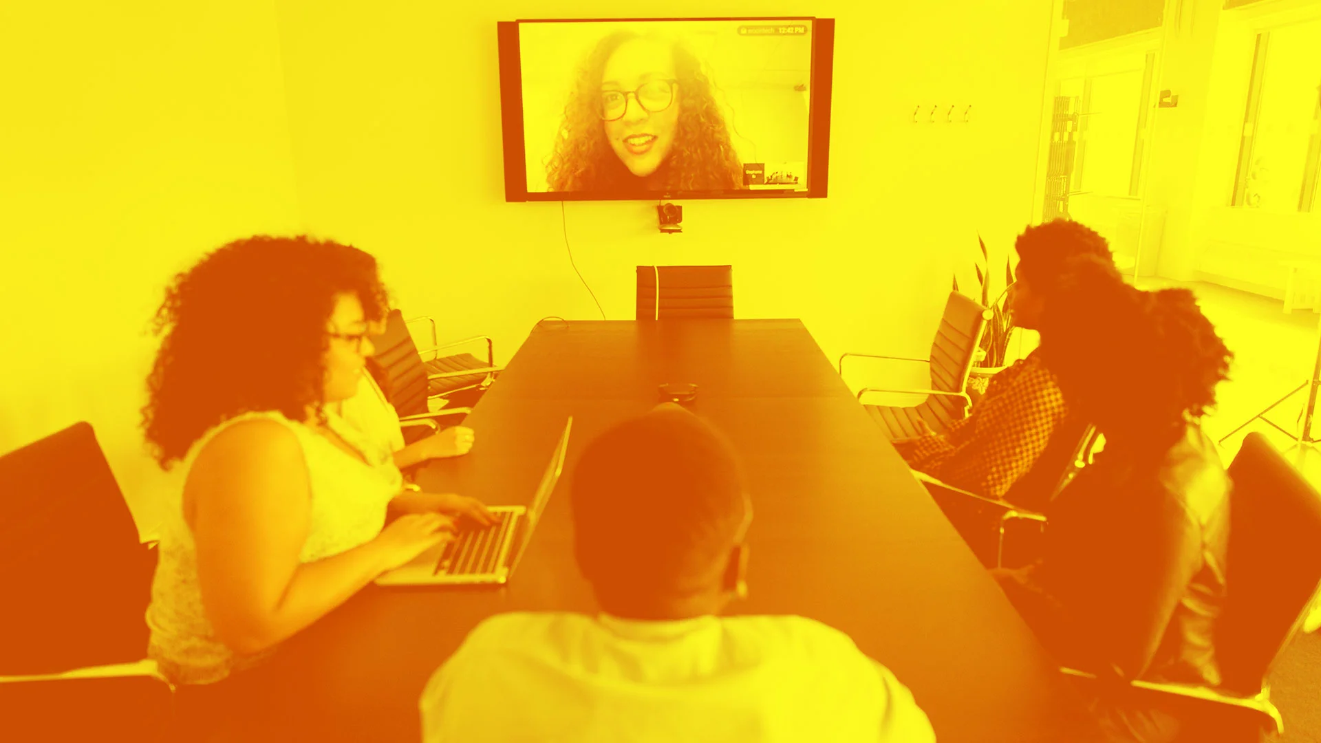 Visual Live Team This is what it takes to build and manage a high-performing virtual ...