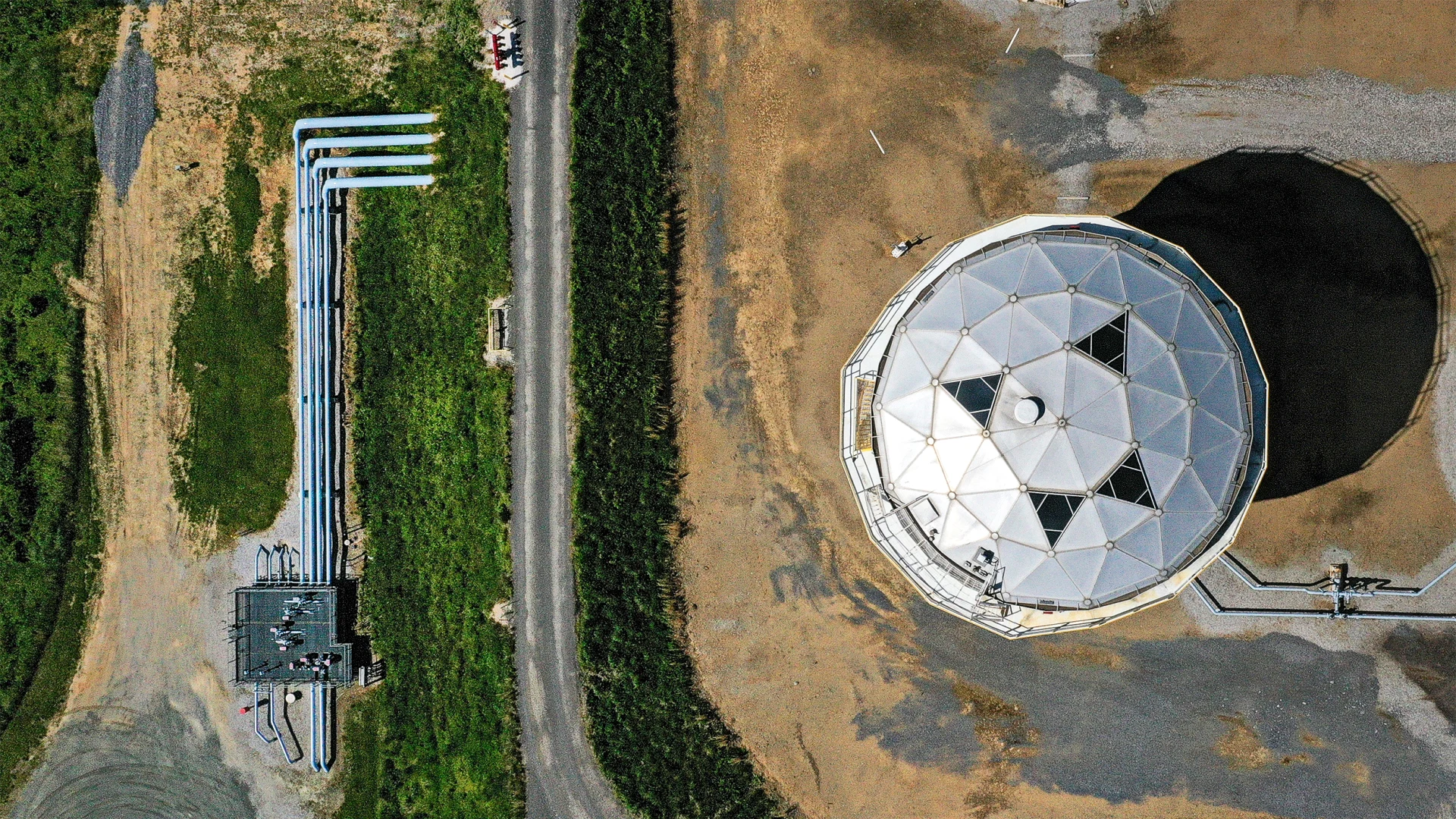 Stolen bitcoin is hard to get back, but the FBI says it just did it - Fast  Company