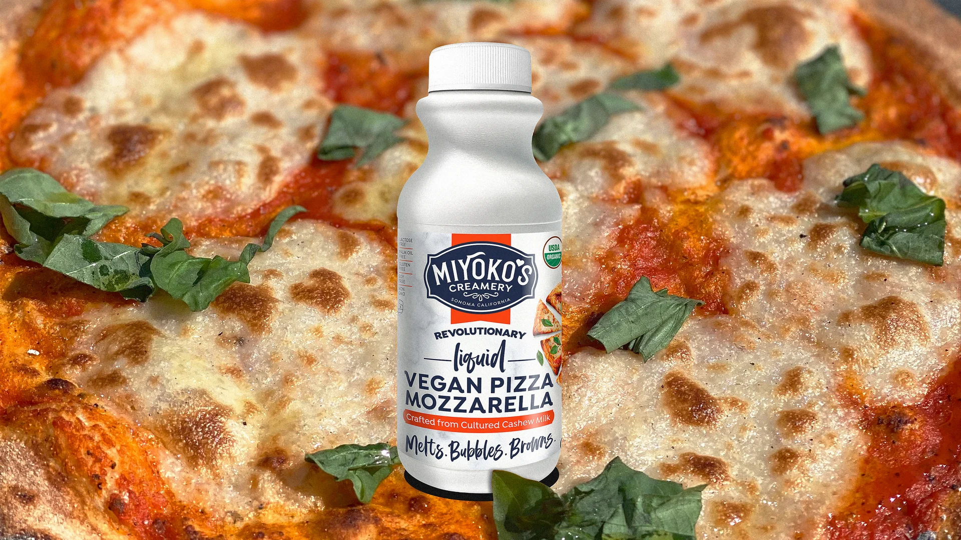 This new liquid vegan cheese could change how you make pizza