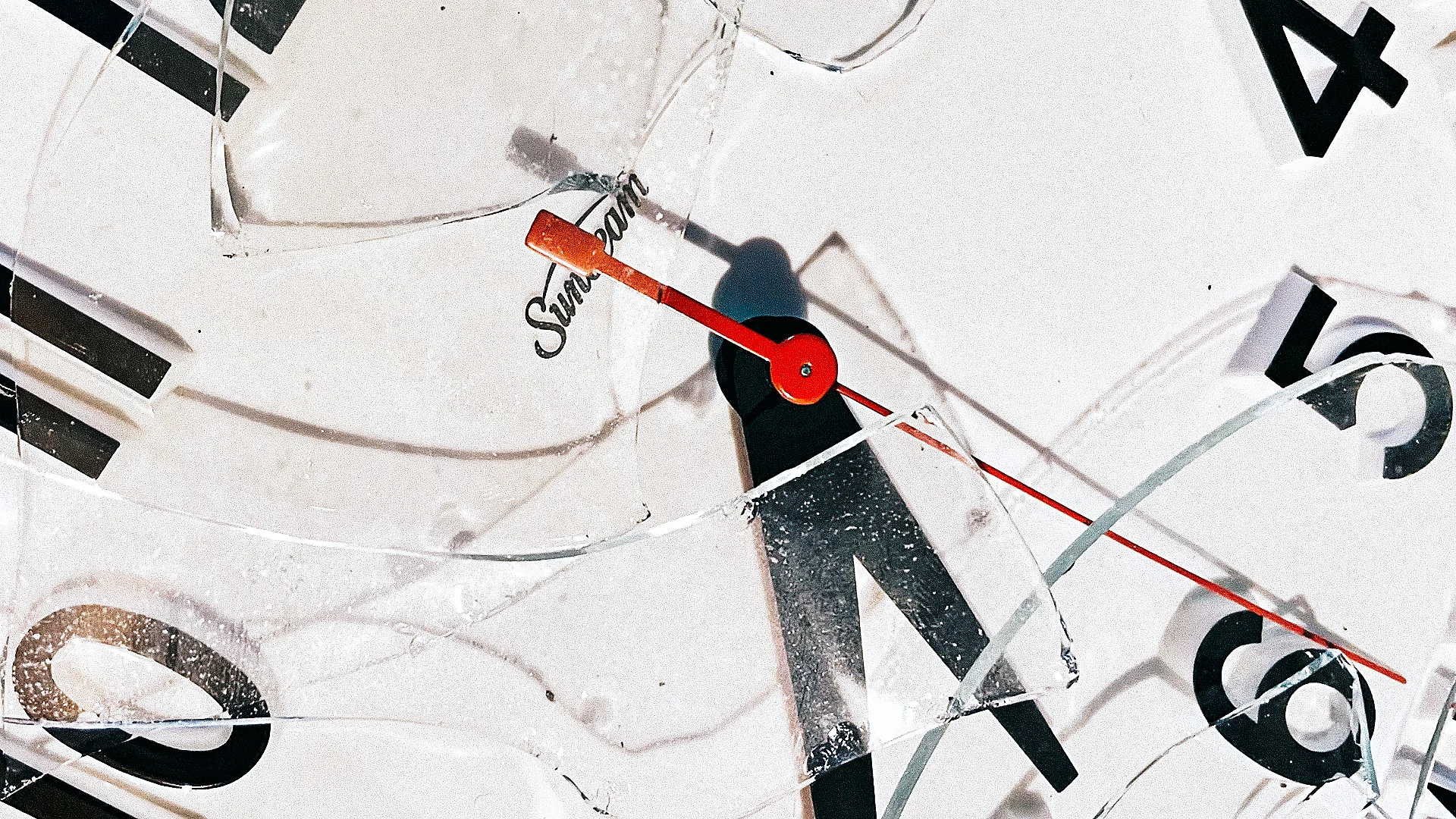 Why more businesses are considering ending the 40-hour workweek - Fast ...