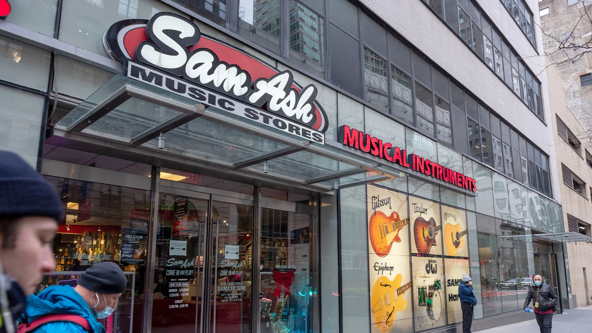 Sam Ash is closing music stores, joins list of troubled 2024 retailers