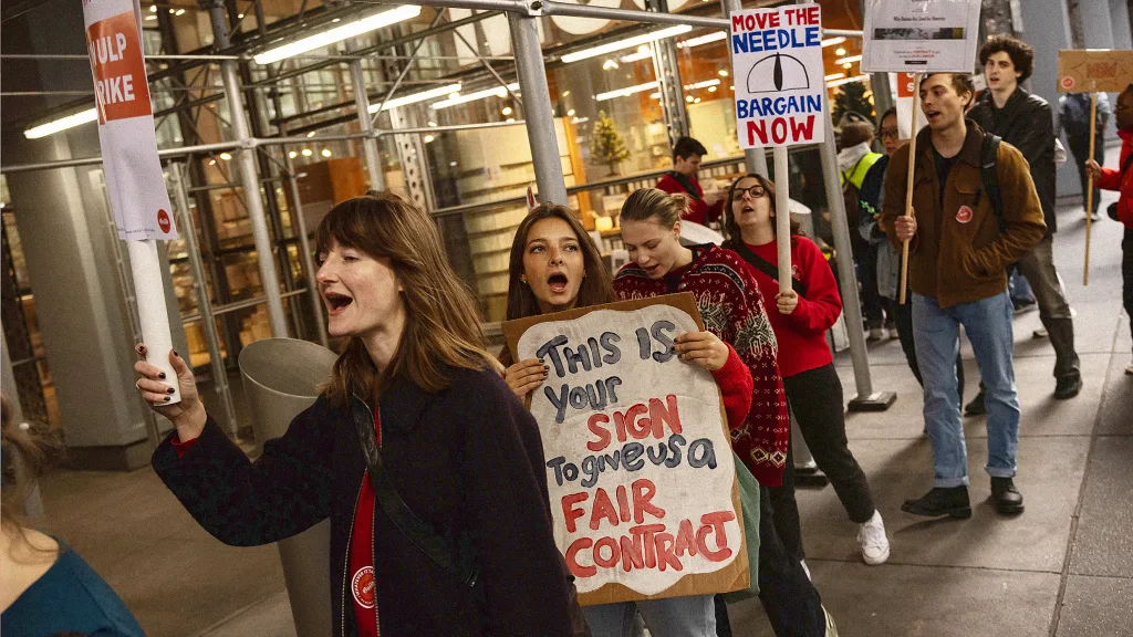 'Can you imagine if our homepage went down?' 'New York Times' tech