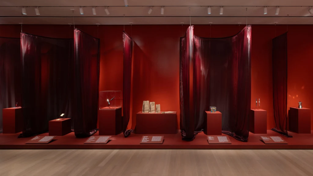 008-91268843-moma-design-turning-points-