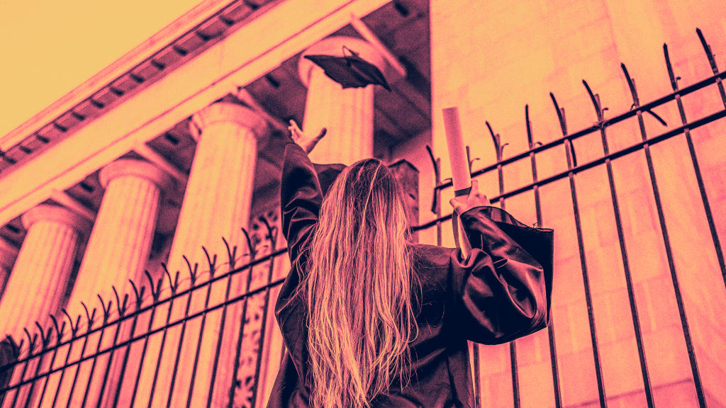 Why law school applications are skyrocketing right now