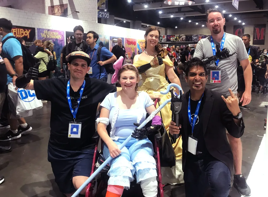 This image has an empty alt attribute; its file name is p-1-91366526-at-san-diego-comic-con-psyonic-showcases-its-robotic-hand-with-some-help-from-bionic-cosplayers_f34613.jpg