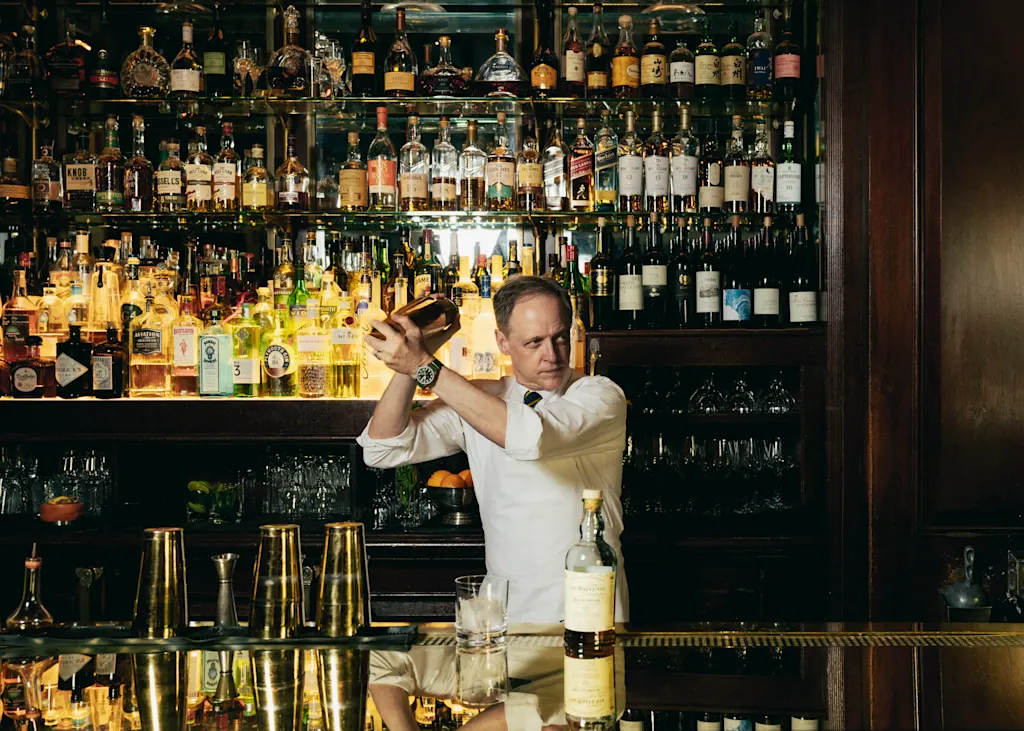 The best bars for business: Chicago | Fast Company Custom Studio