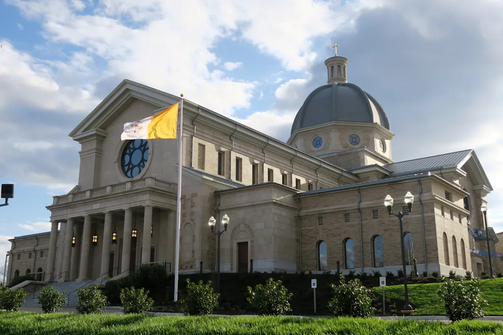A photo of Cathedral of the Most Sacred Heart of Jesus in Knoxville, TN by McCreary Architects.