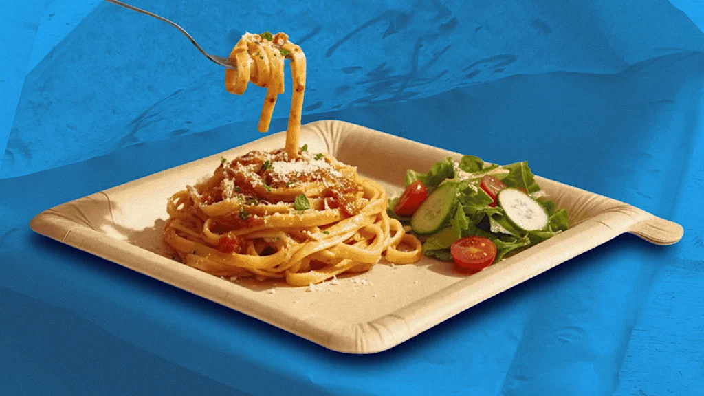 This tear-away paper plate may have just reinvented disposable tableware