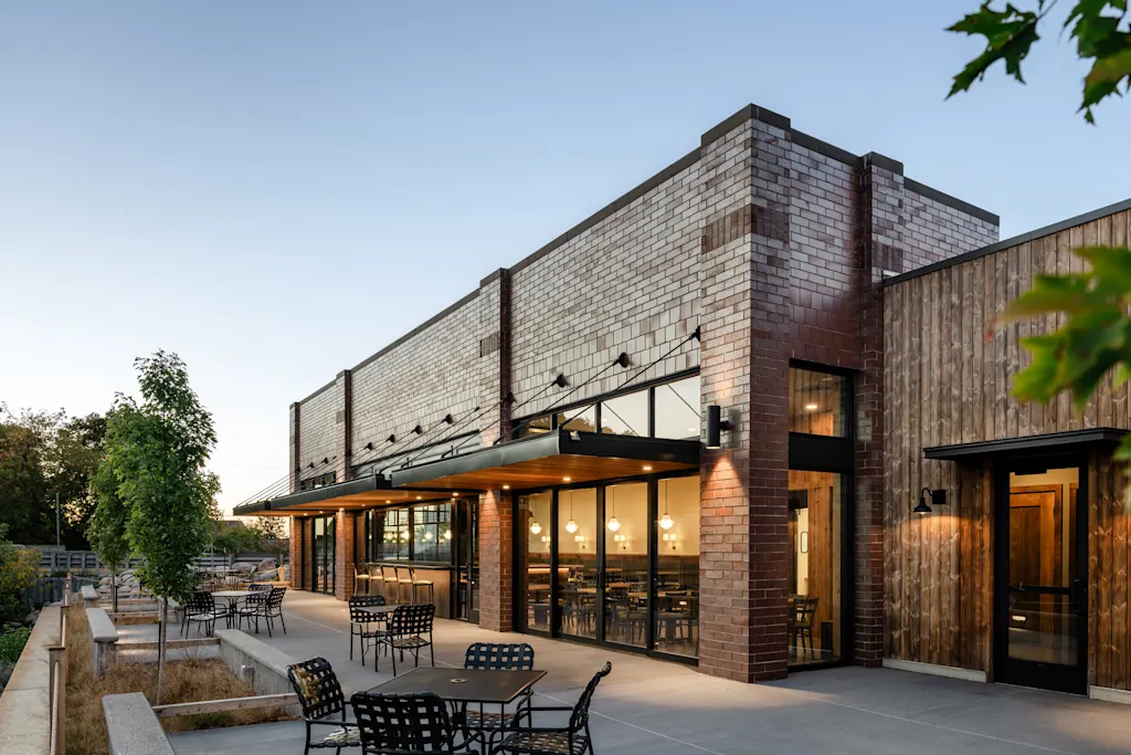 Deze superisolerende ramen zijn net zo energiezuinig als muren en kunnen het elektriciteitsnet helpen redden