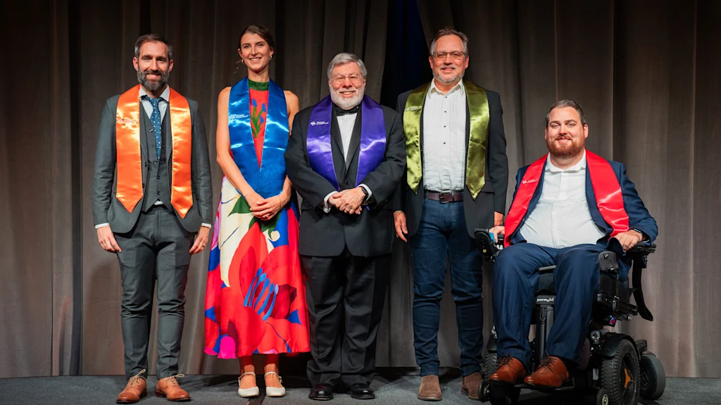 i-2-91477114-theres-only-one-woz-but-we-