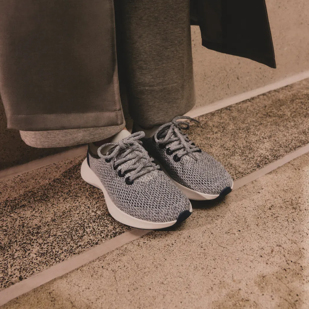 10-91485777-allbirds-expands-aesthetic.j